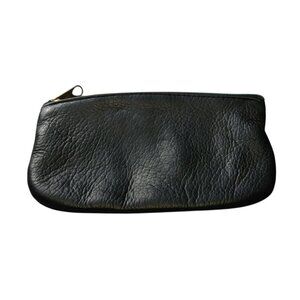 Black Faux Leather Pebbled Zip Up Pouch Clutch Classic Everyday Money Casual